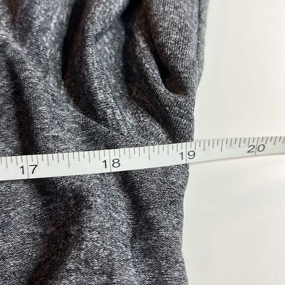 AMERICAN Vintage gray long sleeve crossover top raw hemline at sleeves SZ M - Picture 11 of 12